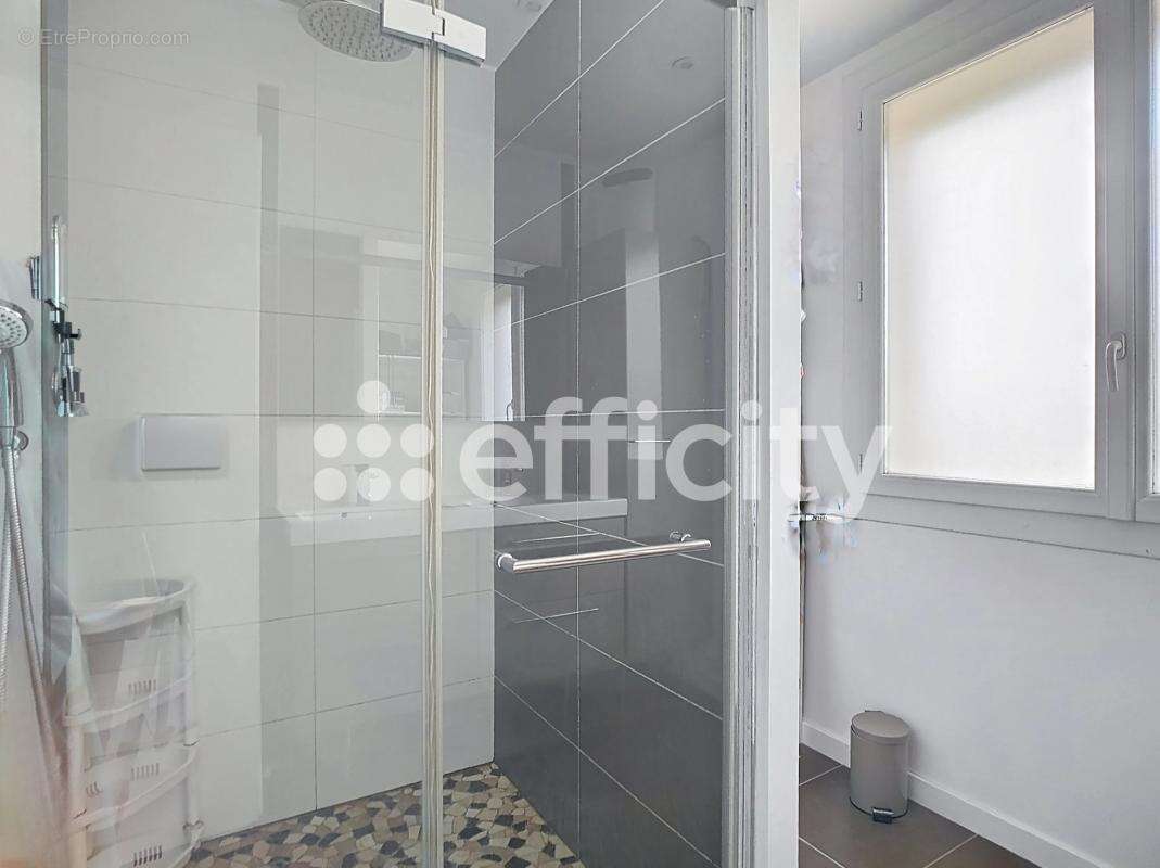 Maison à SAINT-LAURENT-D&#039;AGNY