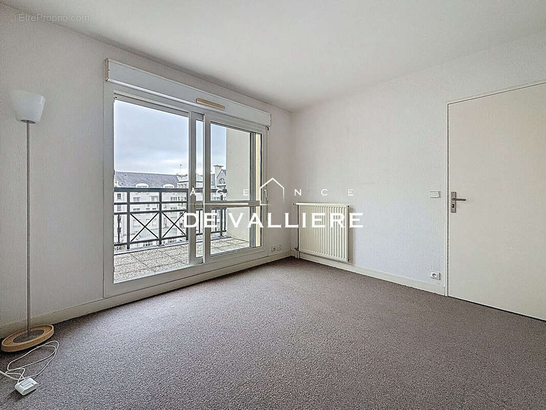 Appartement à RUEIL-MALMAISON