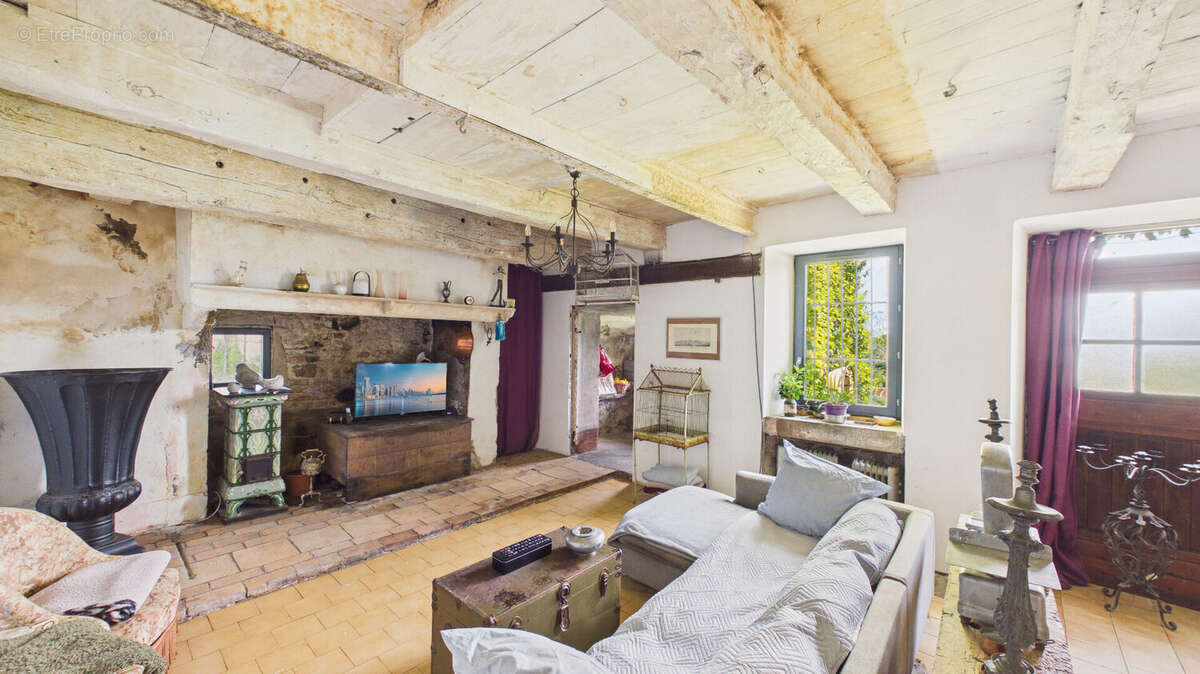 Demeure de prestige Auzits 8 pièces d'environ 247 m2 - photo 6