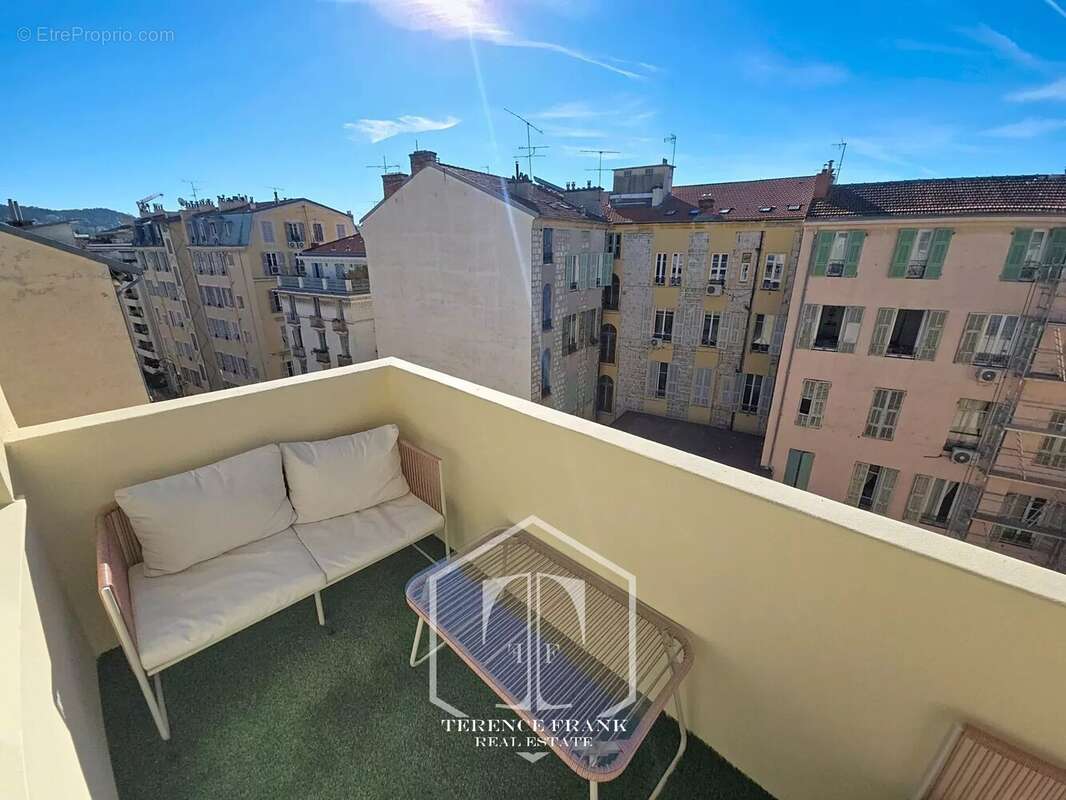 Appartement à NICE