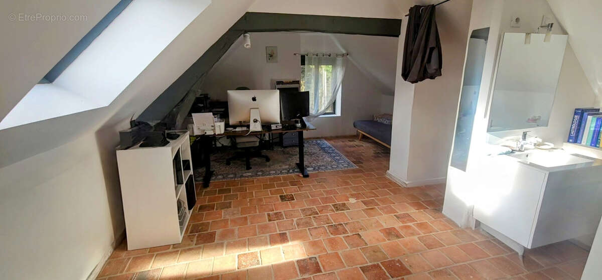 Maison à SAINT-LAURENT-DE-LIN