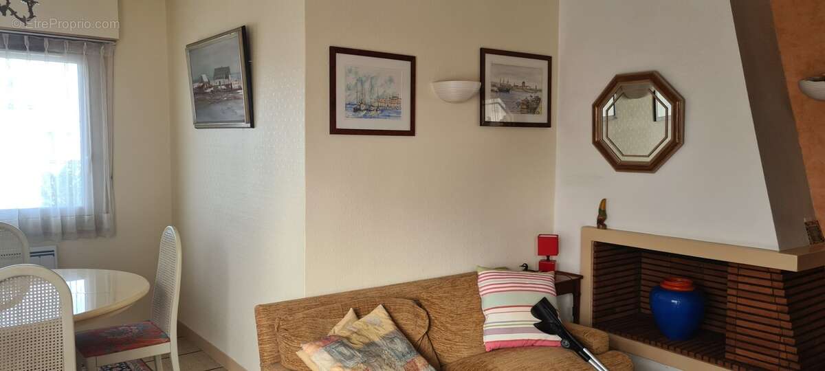 Dpt Charente Maritime (17), à vendre ROYAN appartement T3 avec garage, 100 m de la plage - photo 9