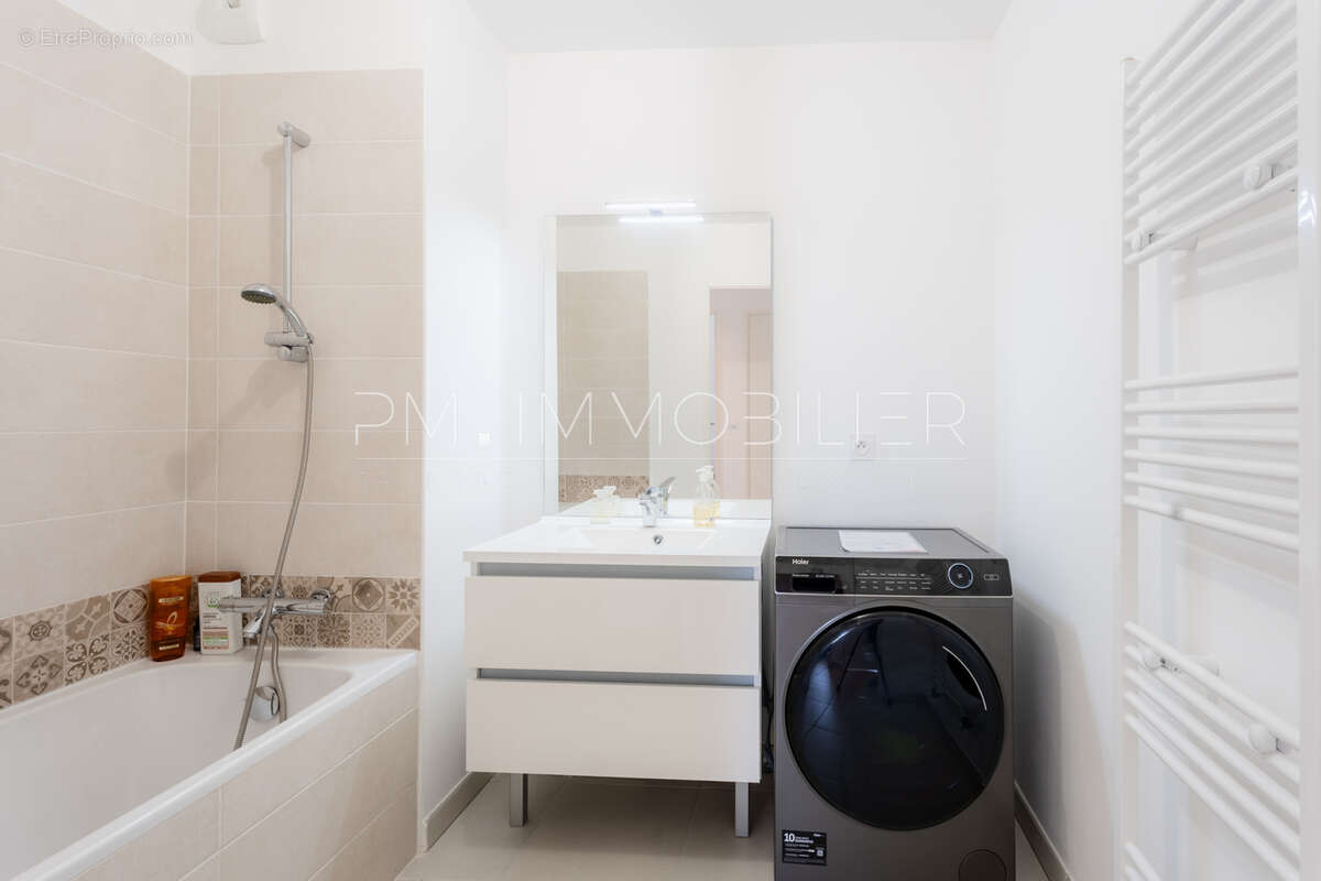 Appartement à MARSEILLE-13E