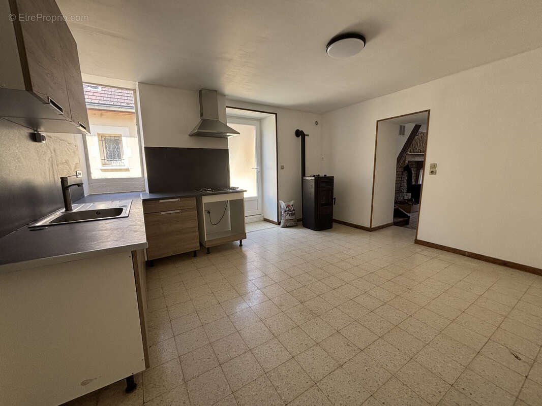 Maison à CHEMIN-D'AISEY