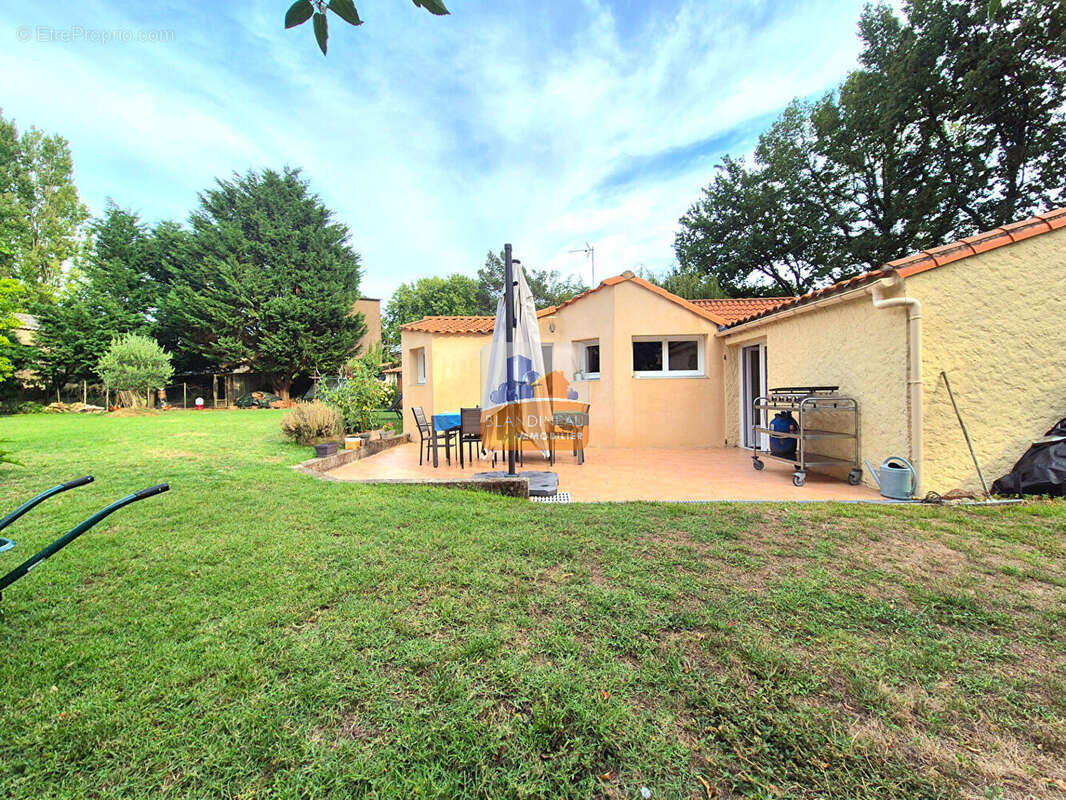 Maison à LA CHEVROLIERE