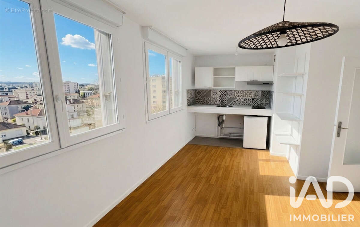 Appartement 20 m² à Limoges  - photo 4