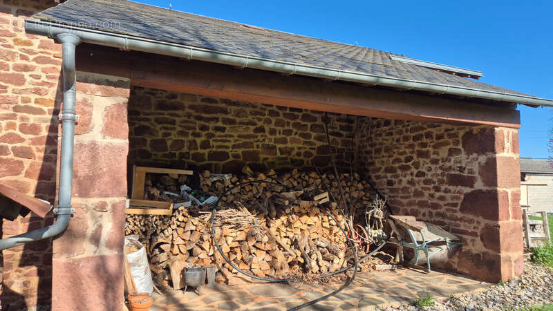 Maison à SAINT-CHRISTOPHE-VALLON