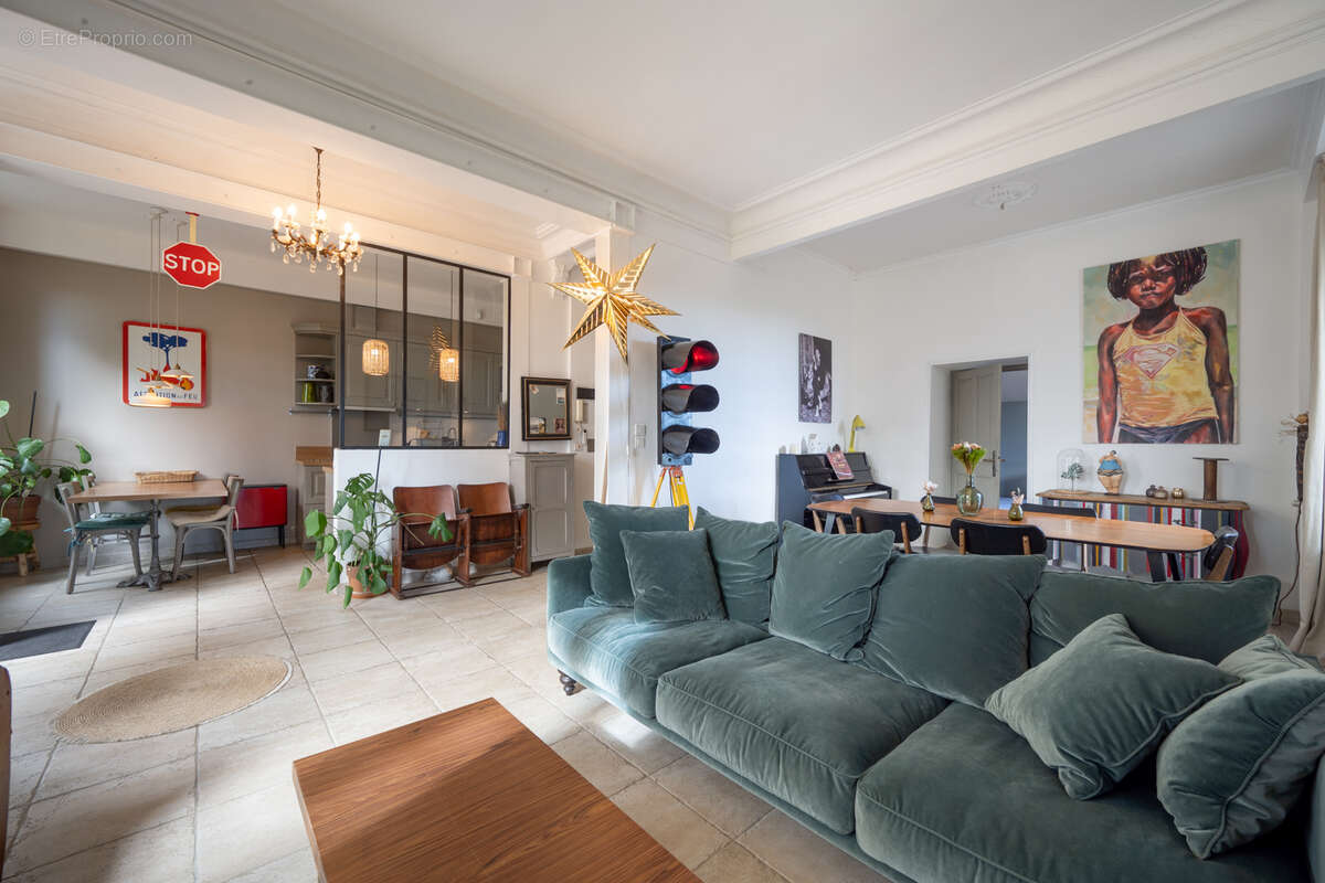 Maison à VILLENEUVE-LES-AVIGNON