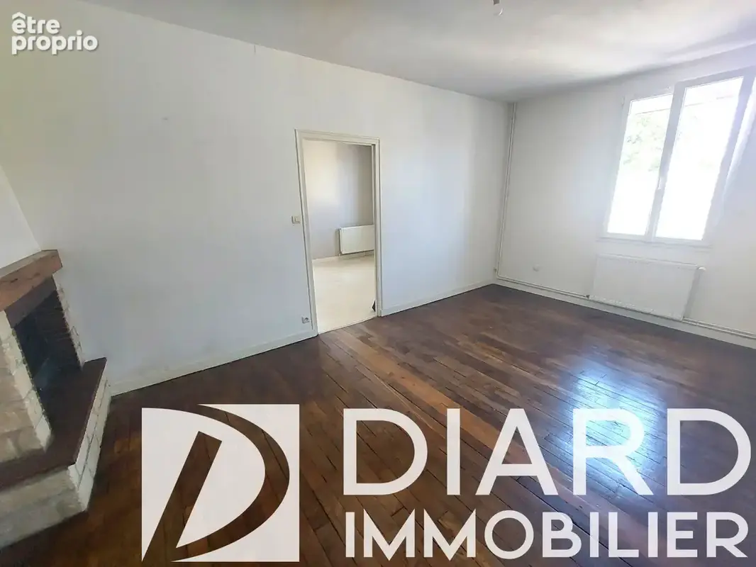 Maison 126 m² - Double garage + hangar - photo 6