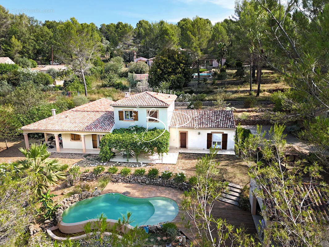 Maison à DRAGUIGNAN