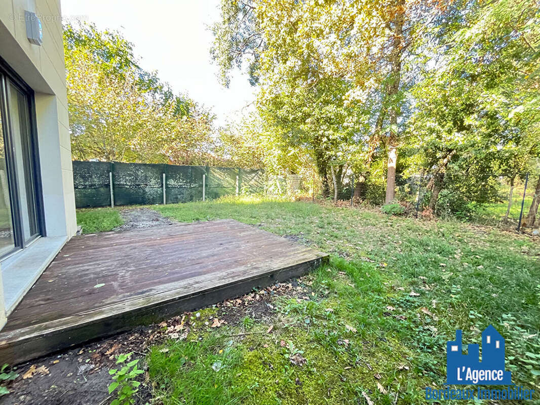 Appartement à PESSAC