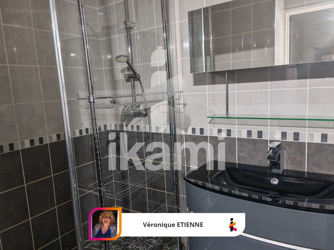 Appartement à SAINT-ETIENNE