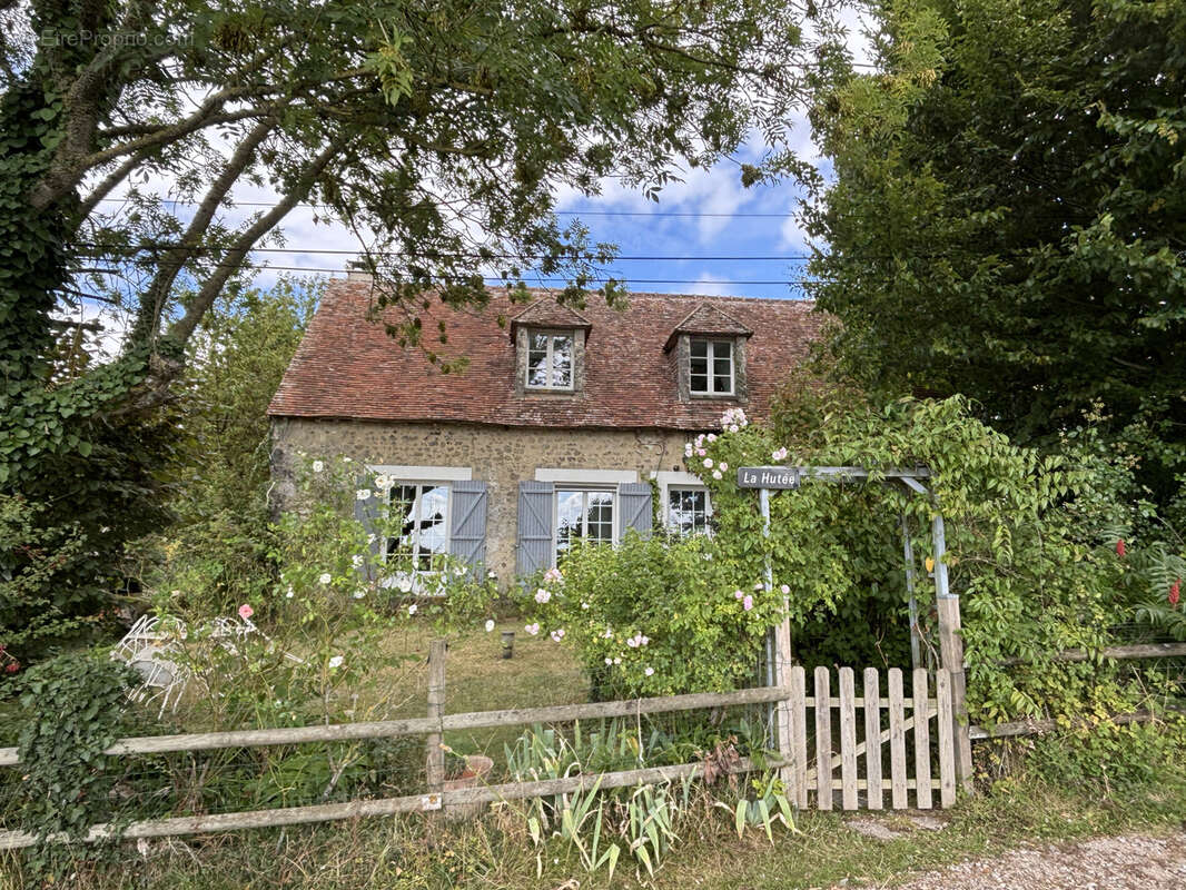 Maison à MORTAGNE-AU-PERCHE