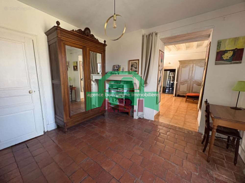 58, 6mns de Brinon et 15mns Prémery et Varzy - Propriété avec cachet ancien préservé d'env 183m2 hab sur 1421m - photo 8