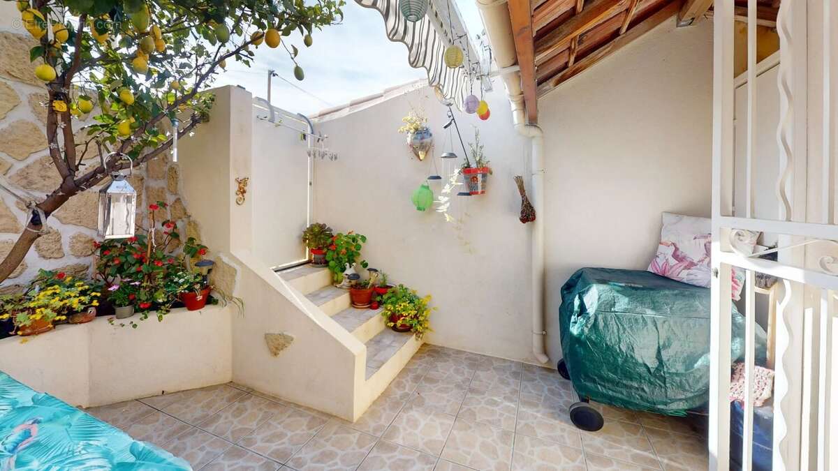 Maison à PORT-DE-BOUC