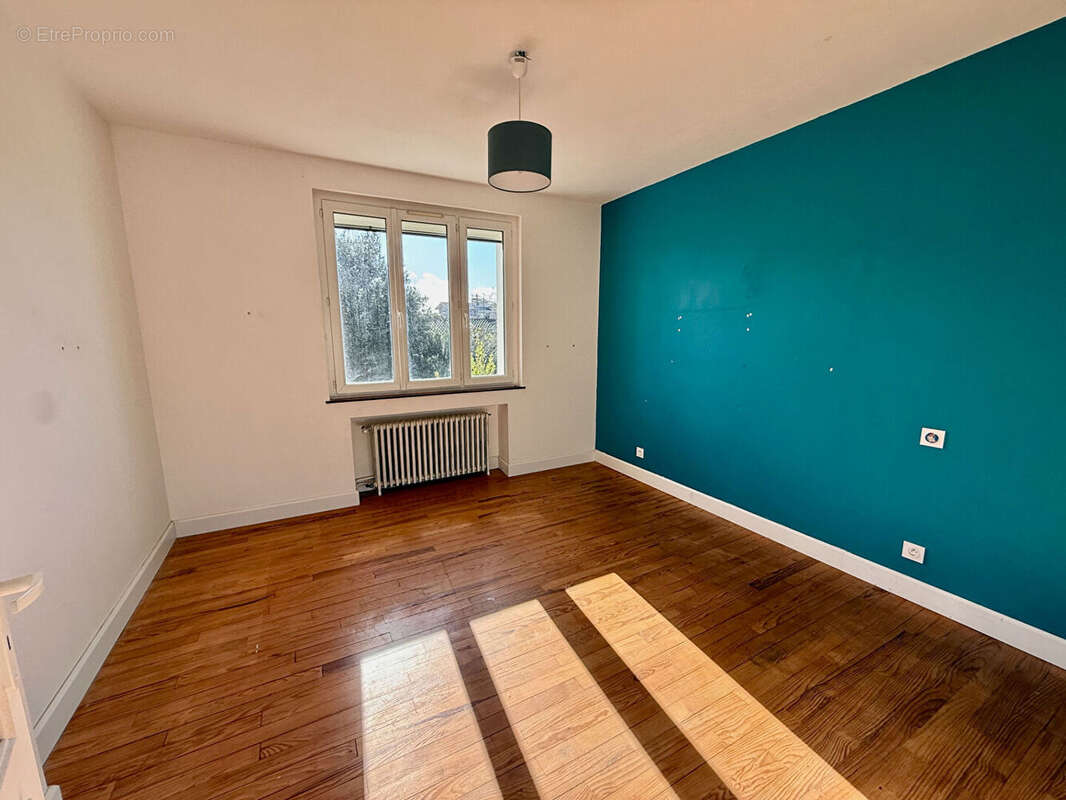 Maison à VILLENEUVE-SUR-LOT