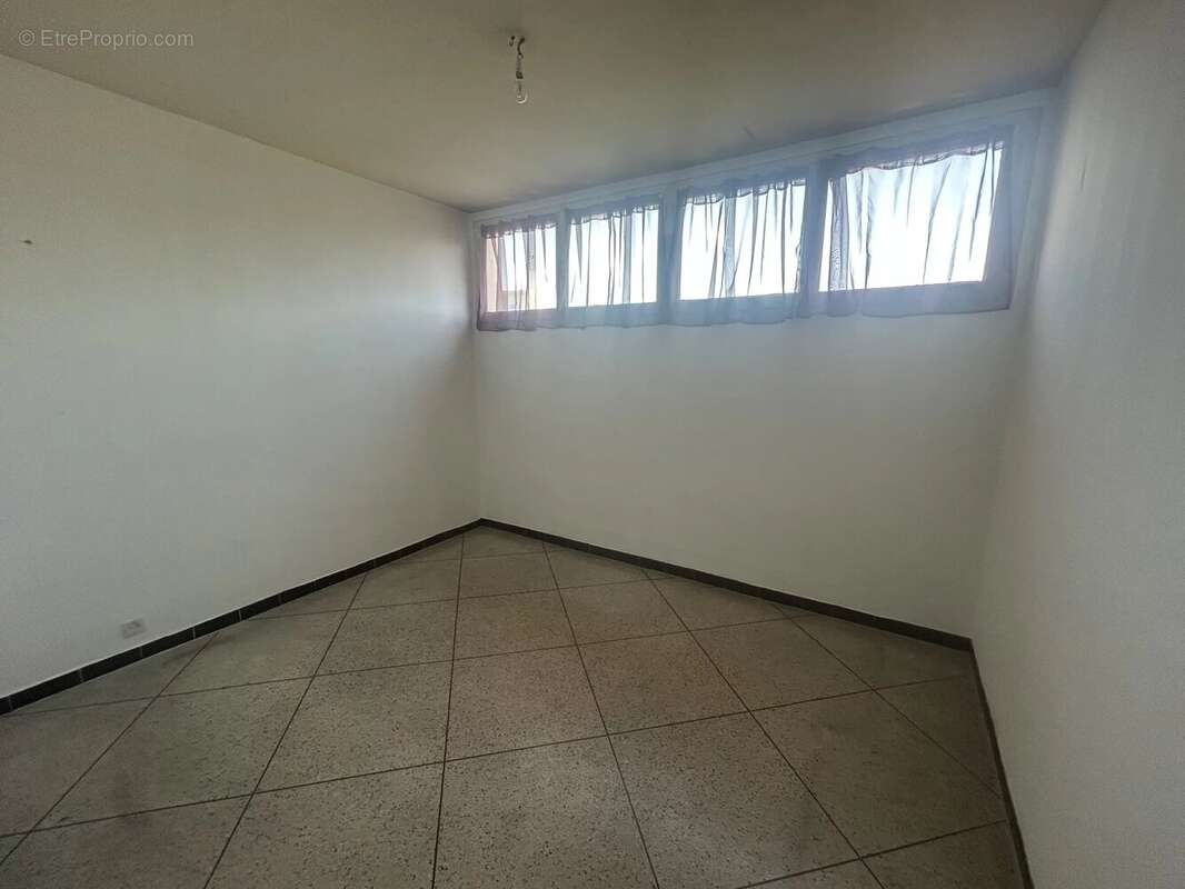 Appartement à MARSEILLE-10E