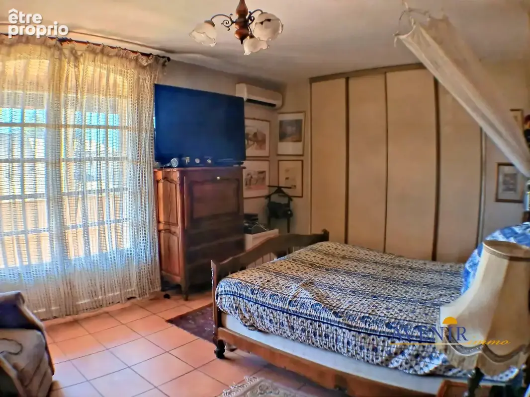 Maison 6 pièces 288 m² à vendre à Allauch (13190) - photo 8