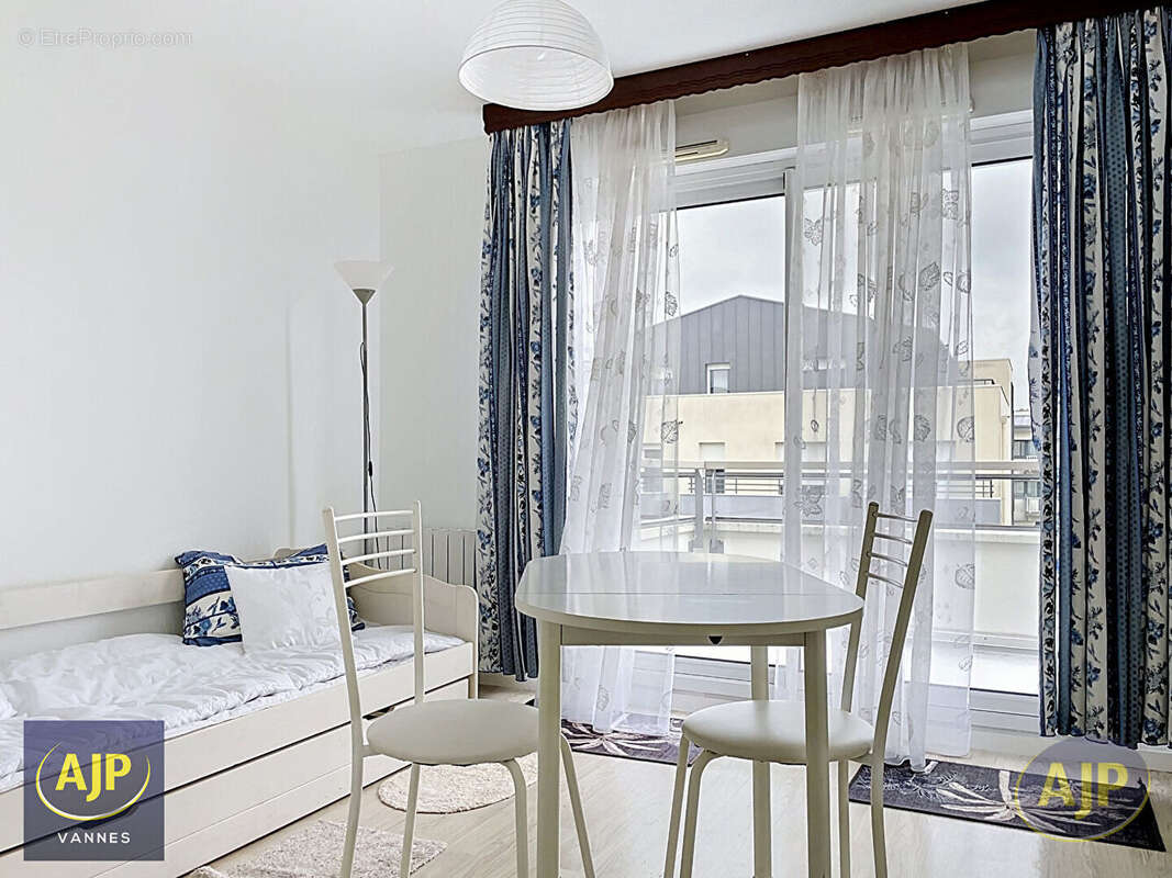 Vannes est - studio de 20.96 m2 - photo 2