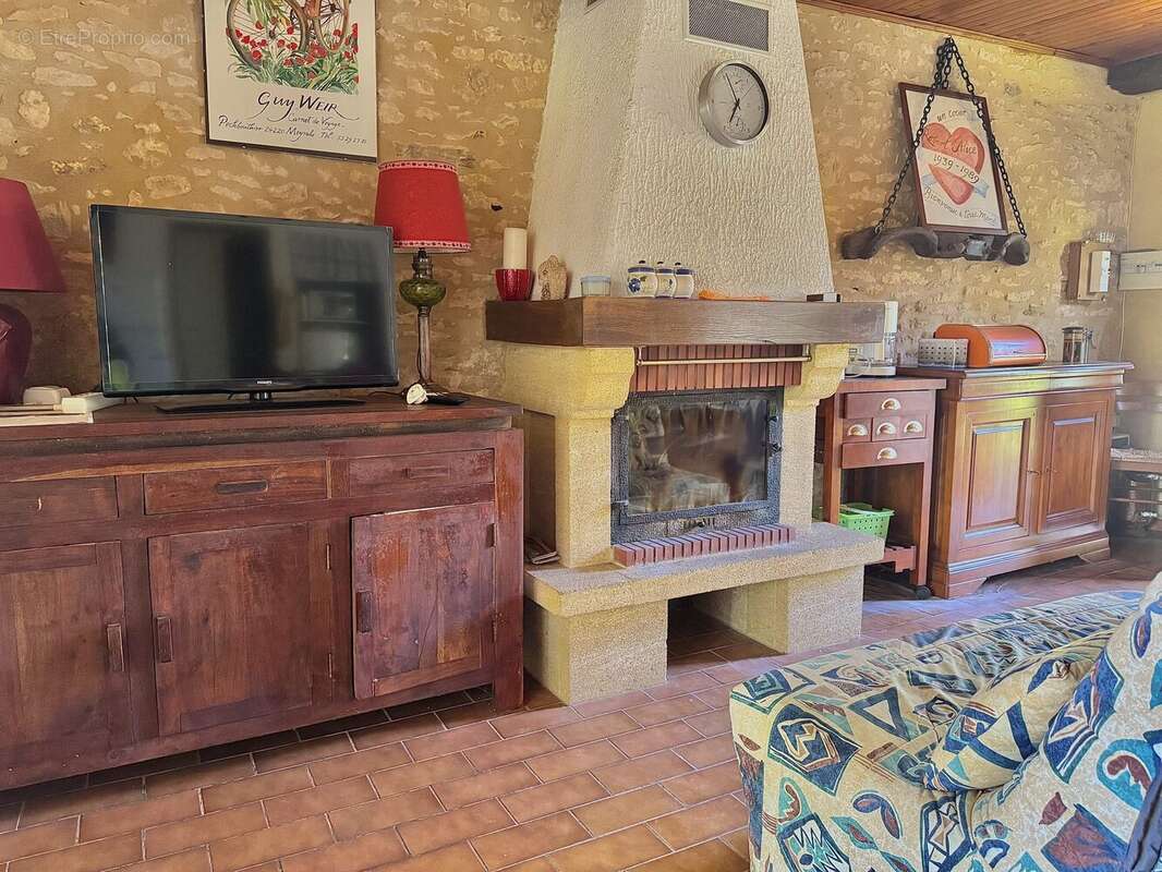 Maison à SAINT-CYPRIEN