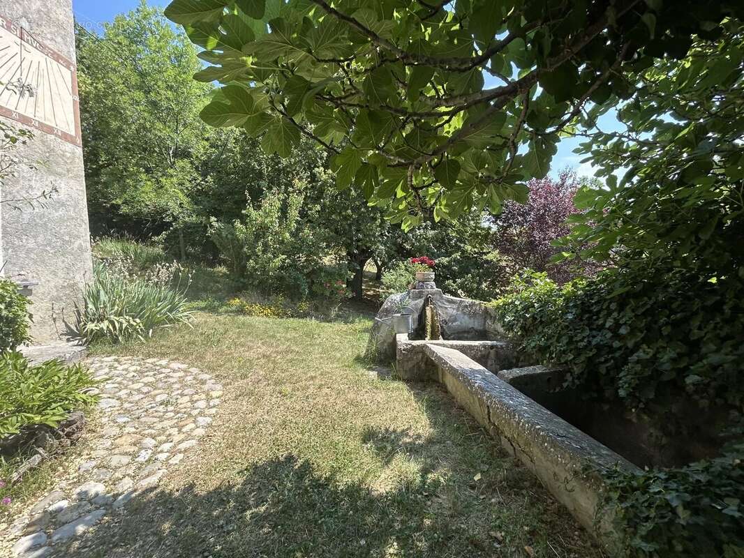 EXCLUSIVITÉ Maison en pierre 335m2 avec 1ha - 04 Alpes-de-Haute-Provence - photo 44