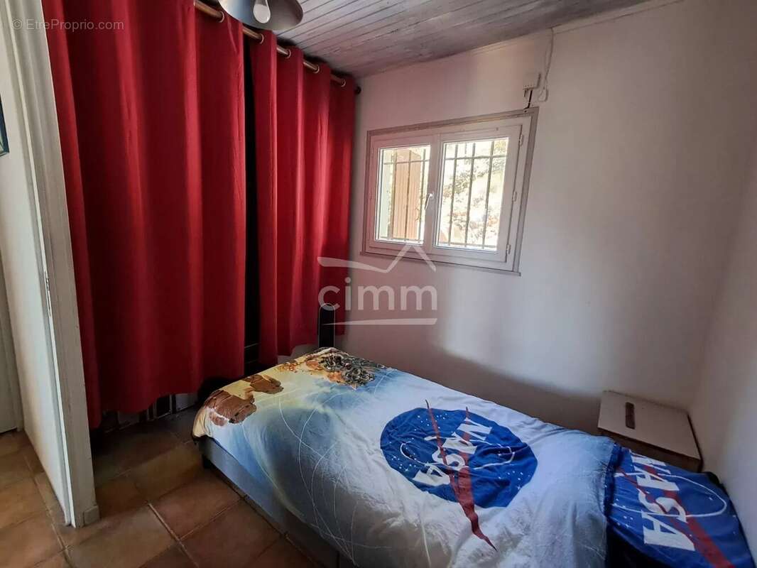 Maison de plain-pied avec garage et jardin - photo 7