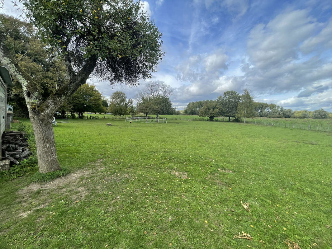 Maison à LONGWY-SUR-LE-DOUBS