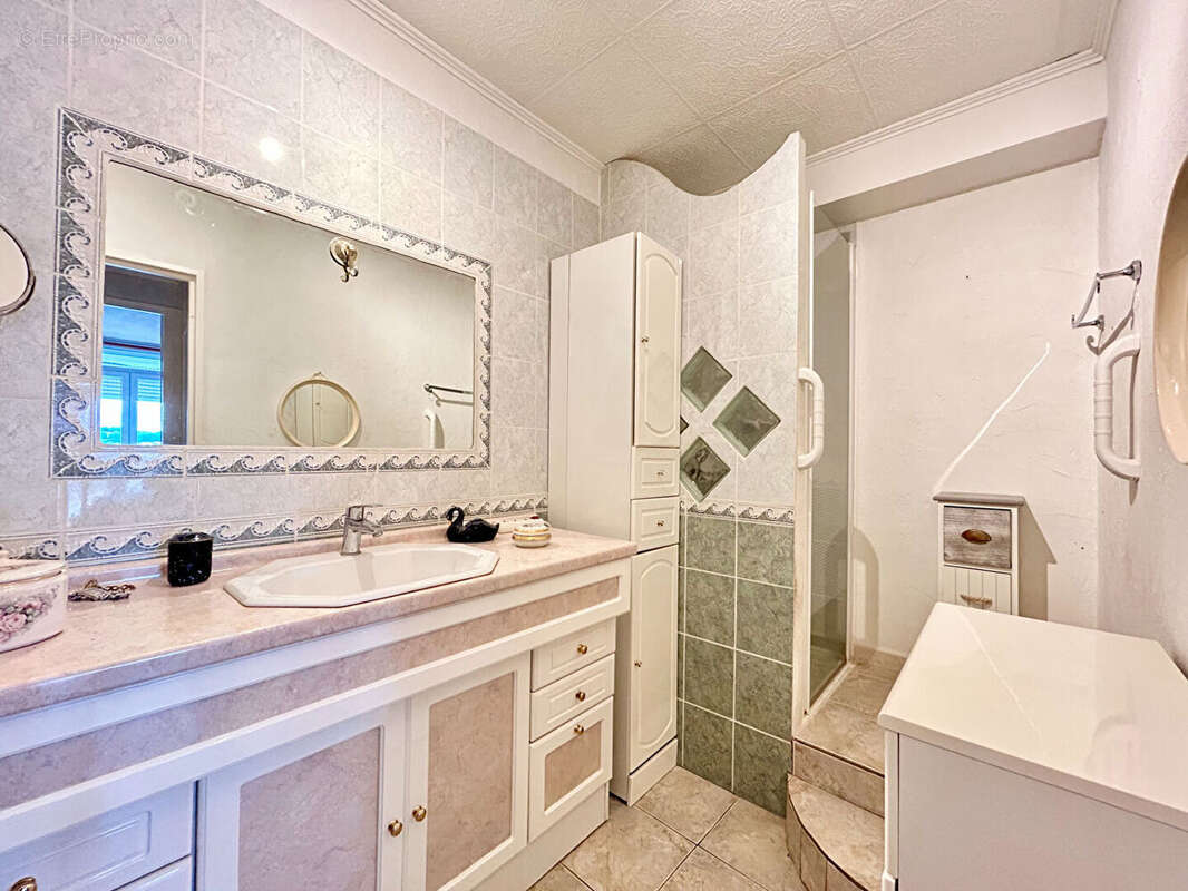 Appartement à MARIGNANE