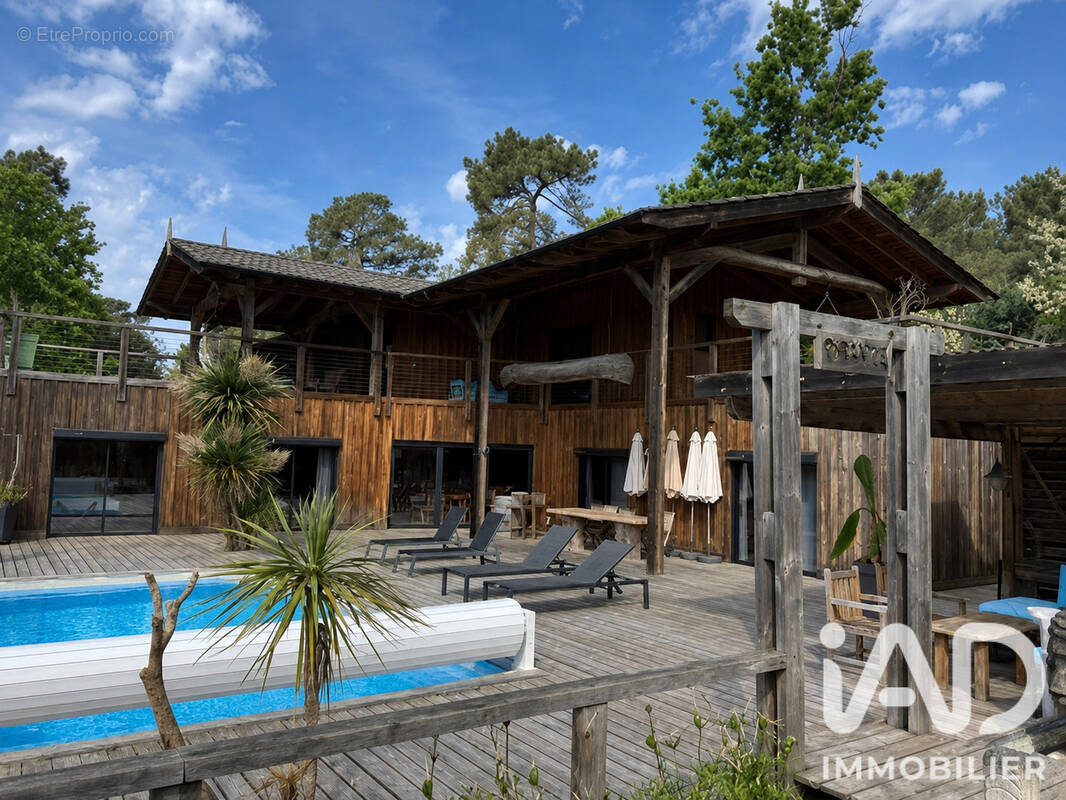Photo 1 - Maison à LACANAU
