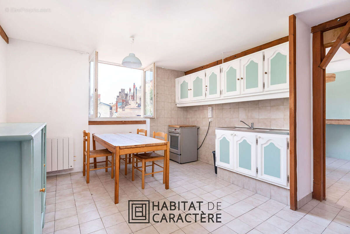 Appartement à LYON-1E