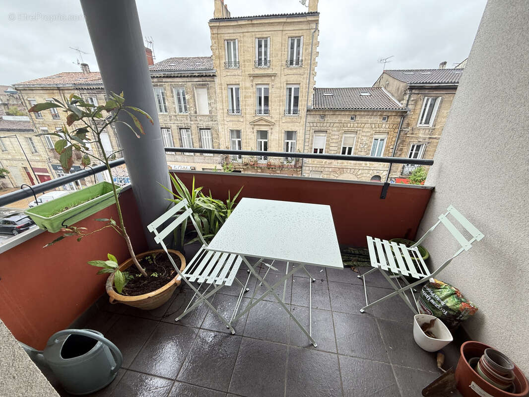 Appartement à BORDEAUX