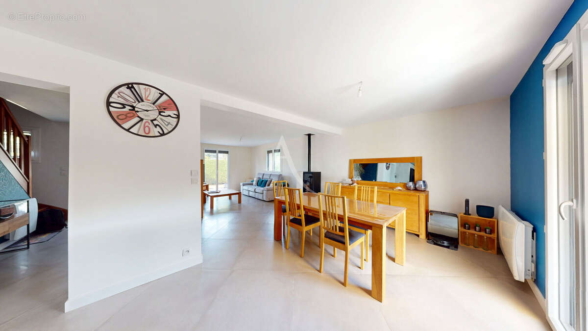 Maison 156 m² à Prey  - photo 4