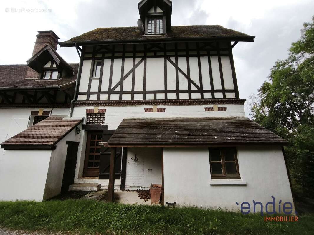 Maison à AIRION