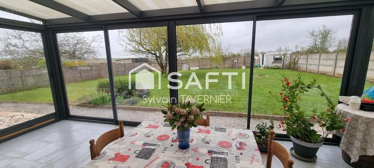 Maison 163 m² à Neuville-Vitasse  - photo 4