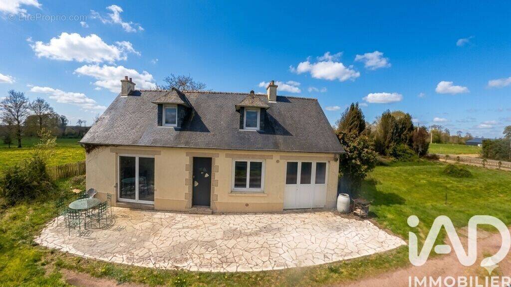 Photo 1 - Maison à TREMOREL