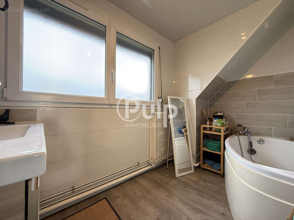 Maison à HENIN-BEAUMONT