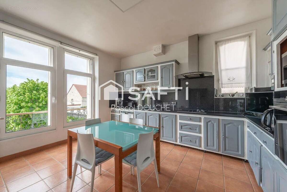 Photo 9 - Maison à CHATEAU-THIERRY