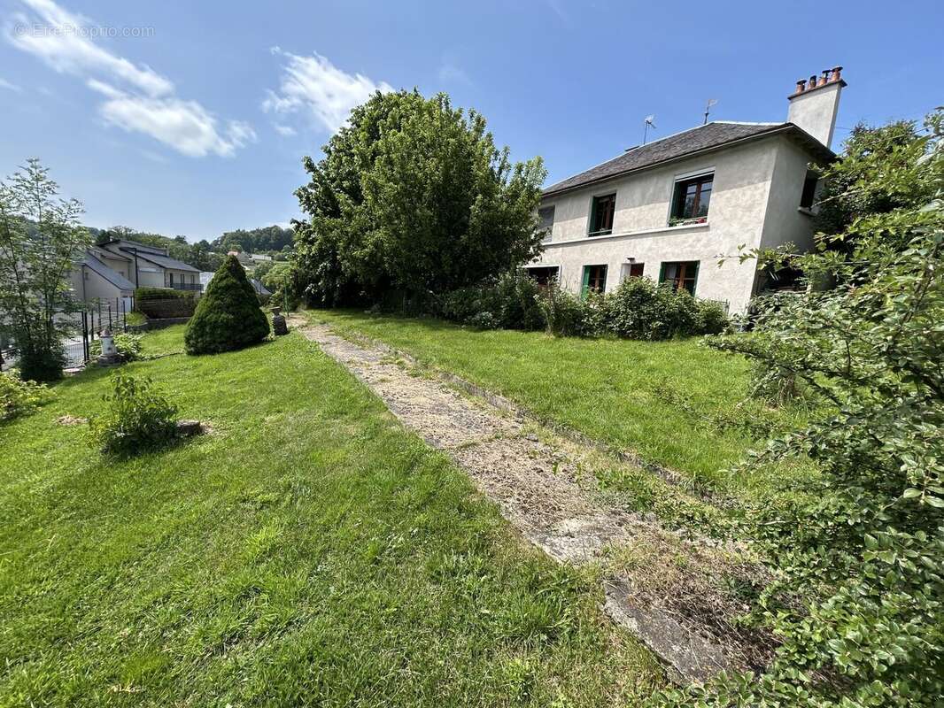 Maison à NEUVEGLISE