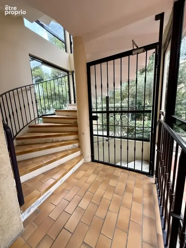 En exclusivité : t2 + terrasse + garage - photo 8