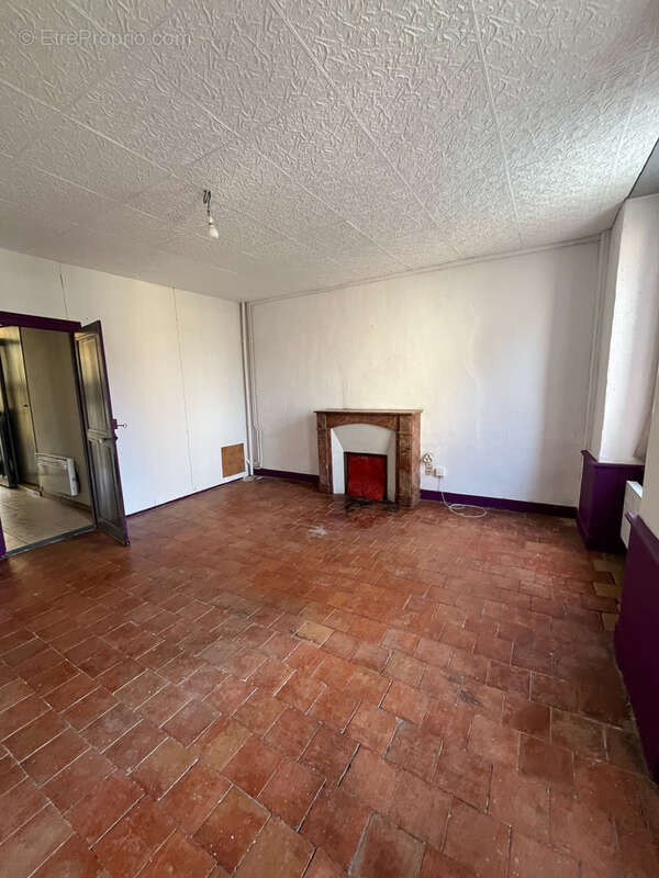 Maison à FRESNAY-SUR-SARTHE