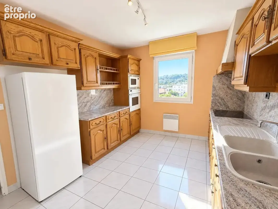 Appartement 4 pièces 126 m² à vendre à Nimes (30900) - photo 5