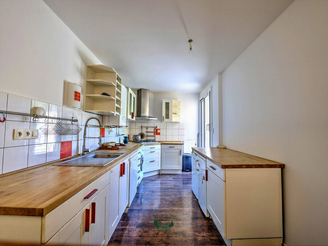 Photo 1 - Appartement à POISAT