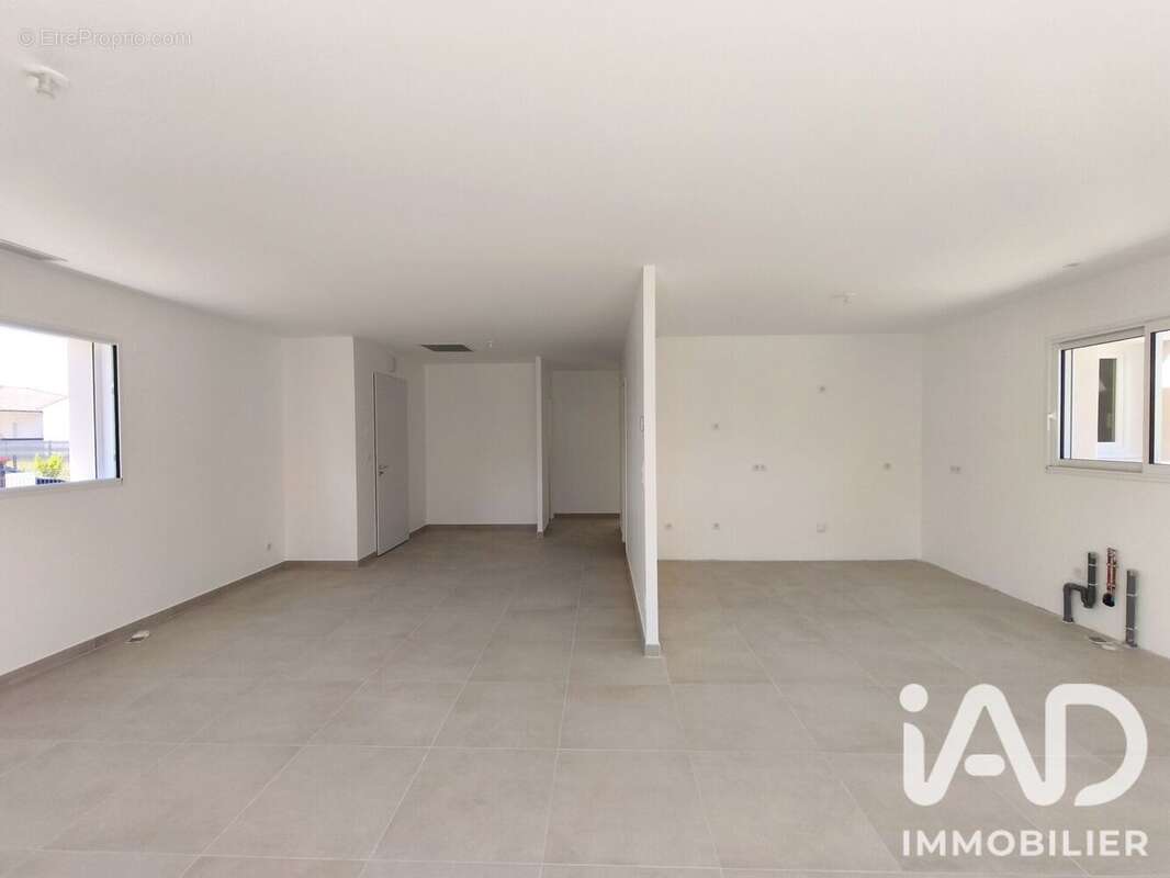 Maison 103 m² à Estillac  - photo 5