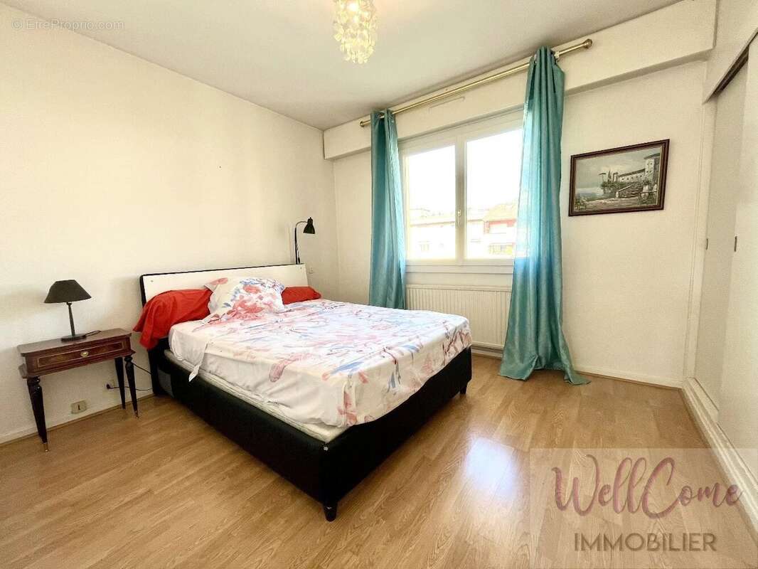 Appartement à AIX-LES-BAINS