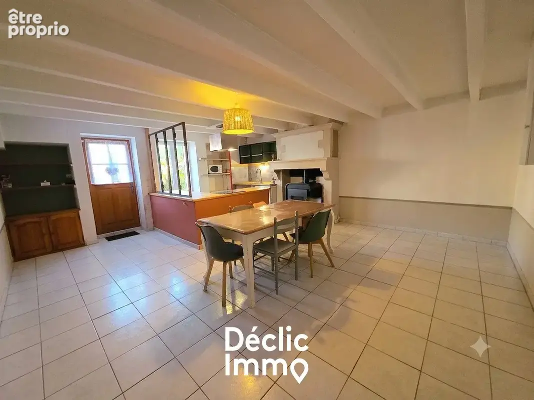 Charmante Maison en Pierre avec Garage et Jardin  A Cherveux - photo 3