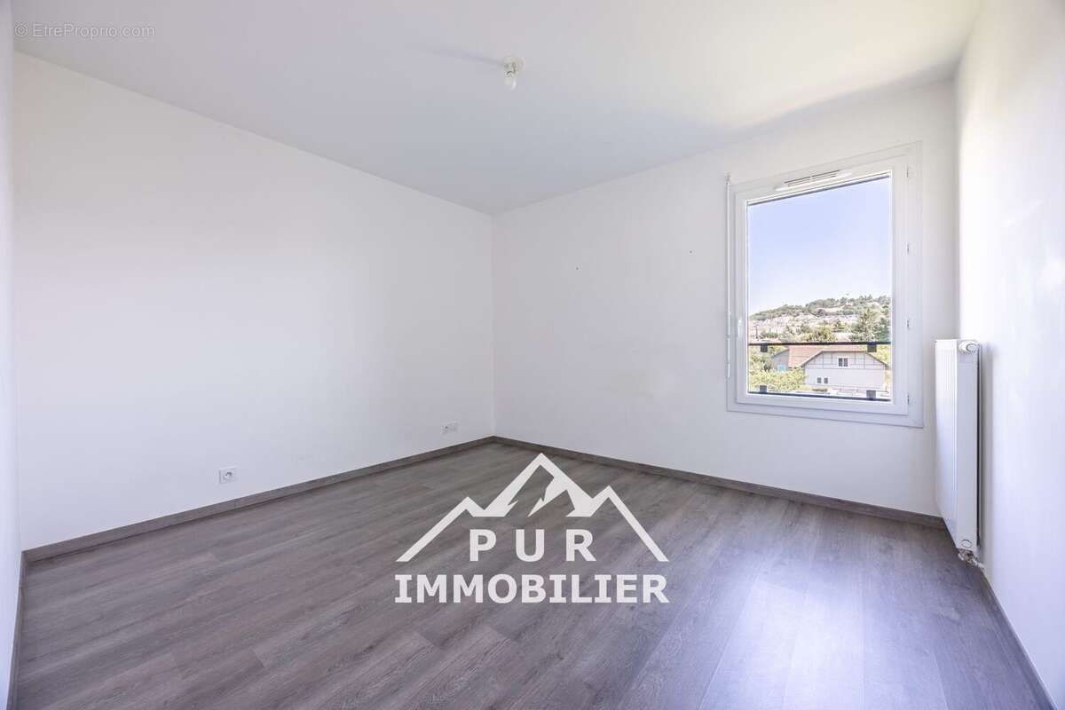 Appartement 43 m² à Annemasse  - photo 7