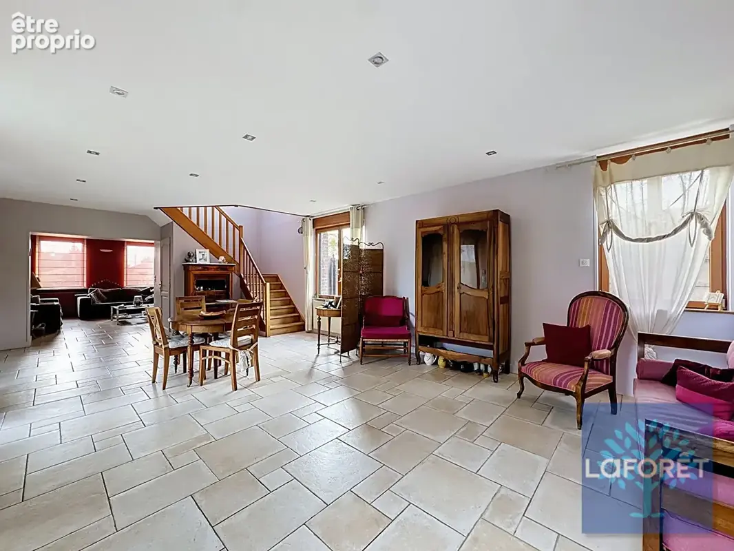 Photo Maison à Landas au prix de 495 000€