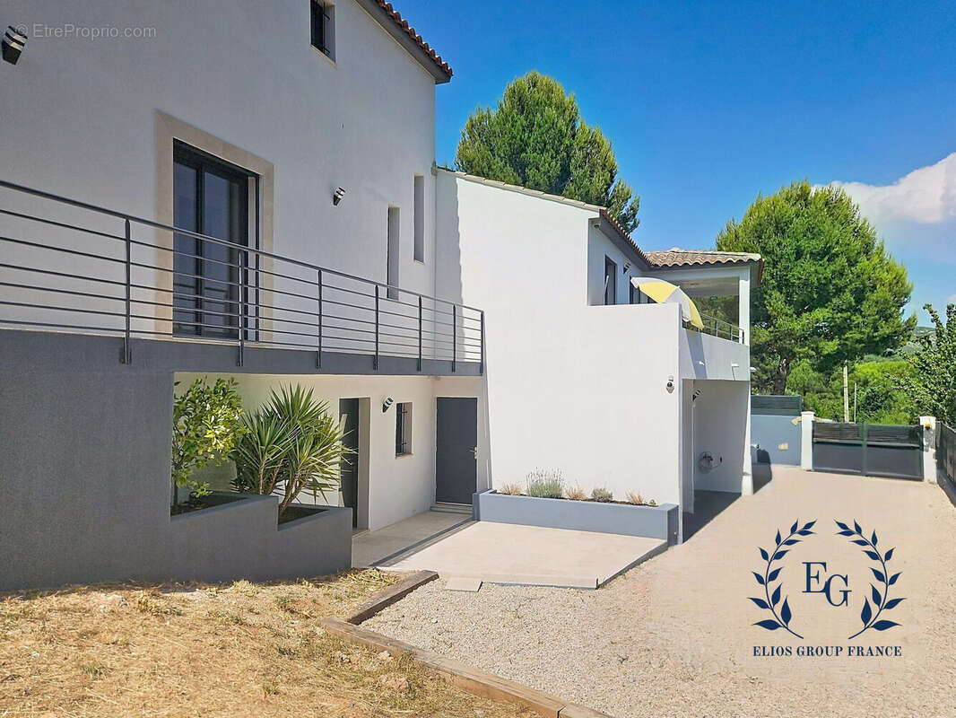 Maison à LA DESTROUSSE