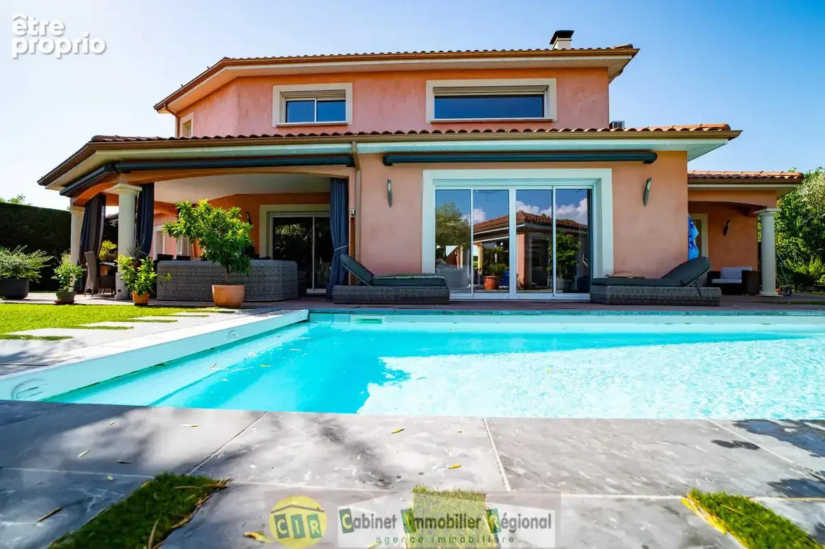 Coup de cœur   superbe villa 230 m2 avec piscine chauffée - photo 12