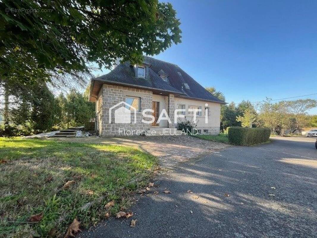 Photo 1 - Maison à VITRE